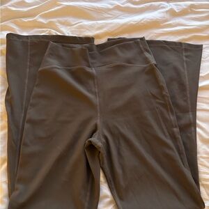 Old Navy Women's Ribbed Olive Leggings